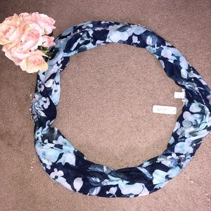 🌸CHARMING CHARLIE: ocean blue circle scarf